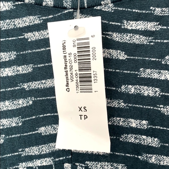 Brand New Old Navy Shirt - Picture 3 of 3